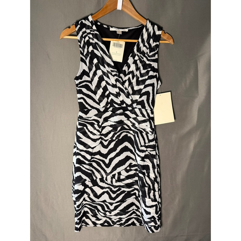 Boston Proper Wild Zebra Pleated Sheath Dress Black White Size 4 A-line new